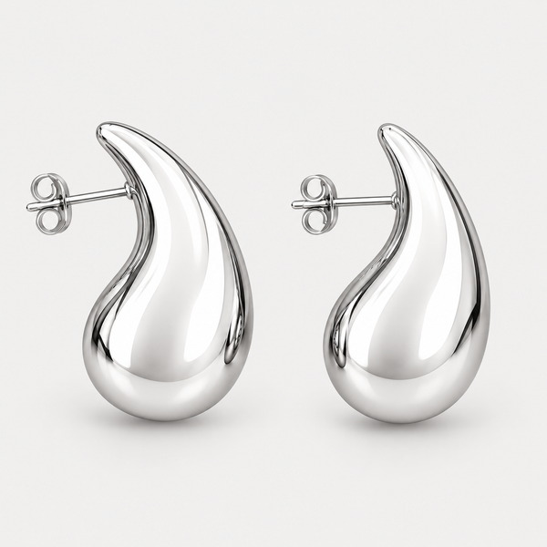 Boucles Onde goutte en acier inoxydable, finition argentée — vue studio
